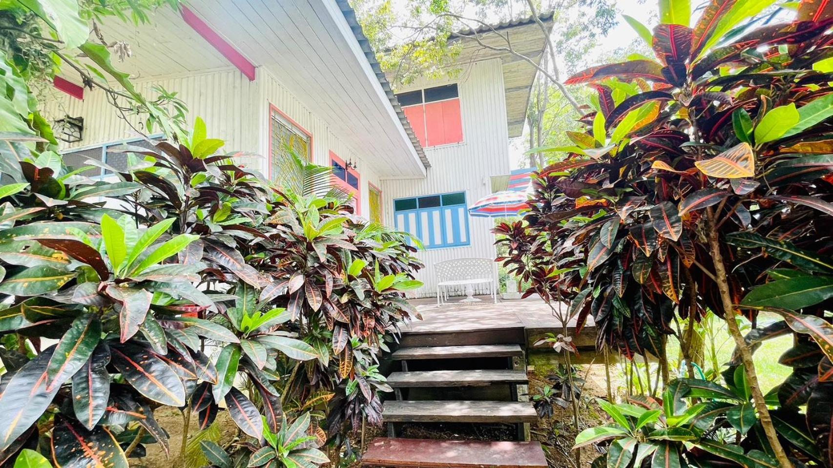 Baan Ing Khao Hotell Pak Chong Exteriör bild