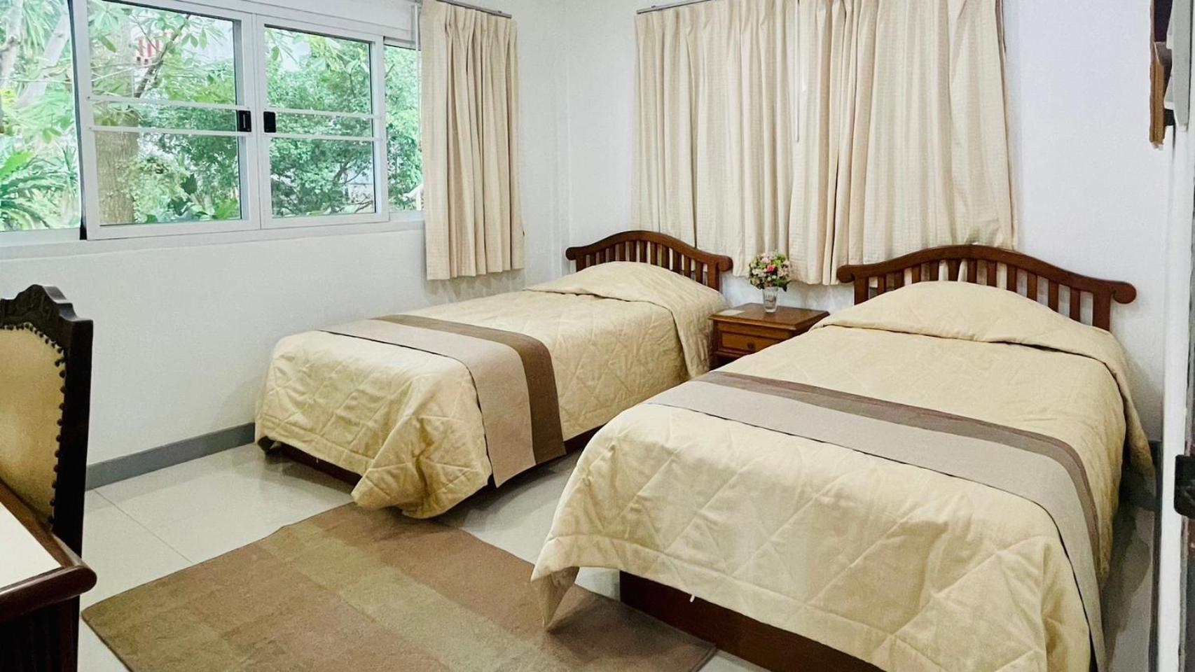 Baan Ing Khao Hotell Pak Chong Exteriör bild