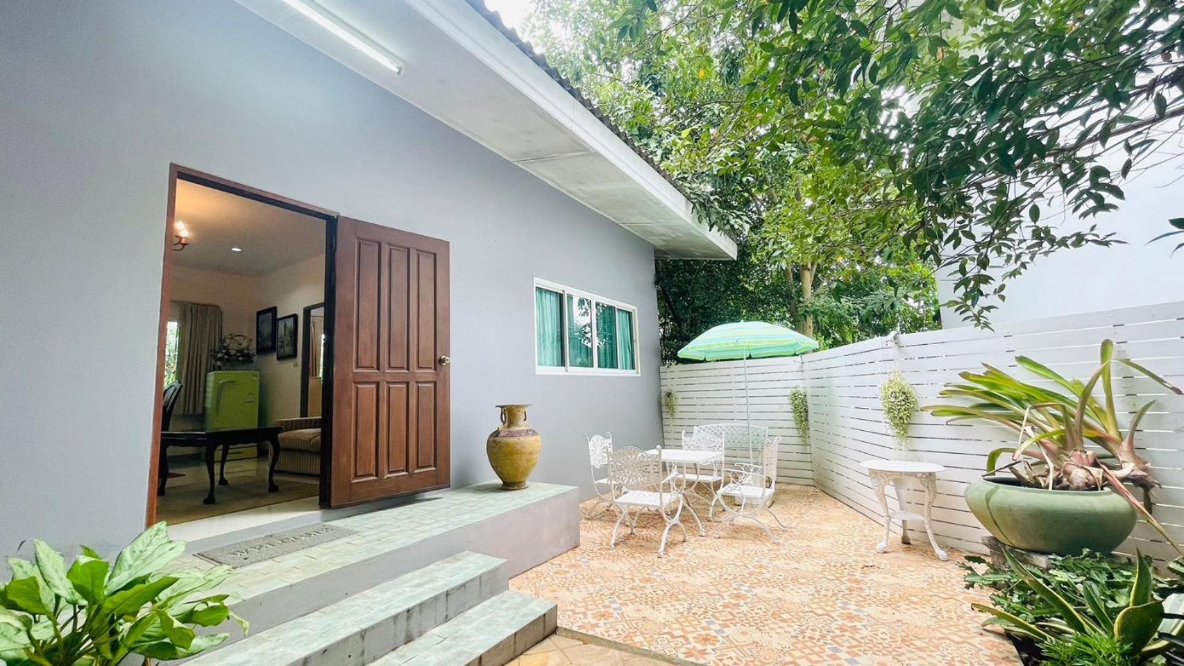 Baan Ing Khao Hotell Pak Chong Exteriör bild