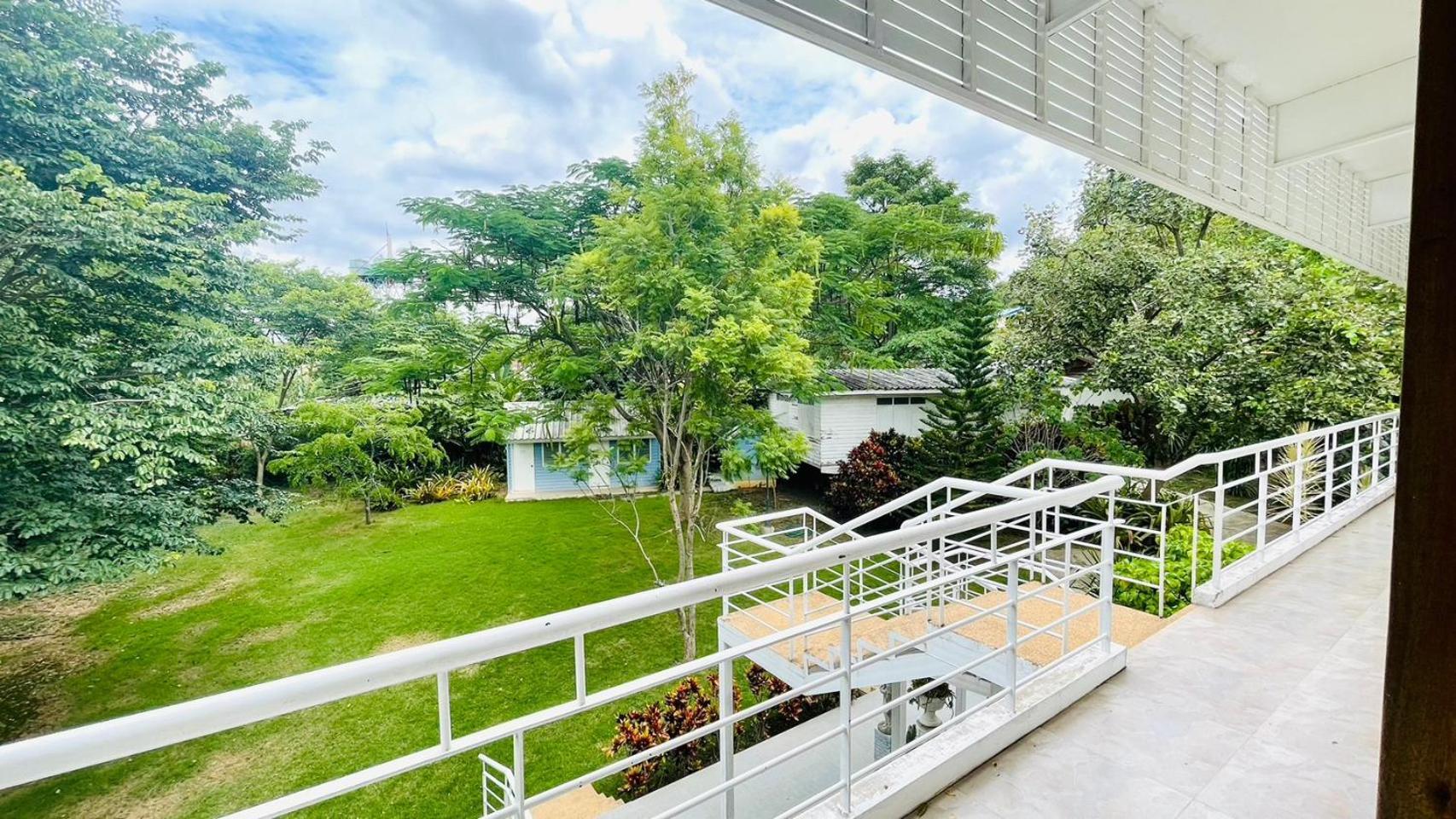 Baan Ing Khao Hotell Pak Chong Exteriör bild